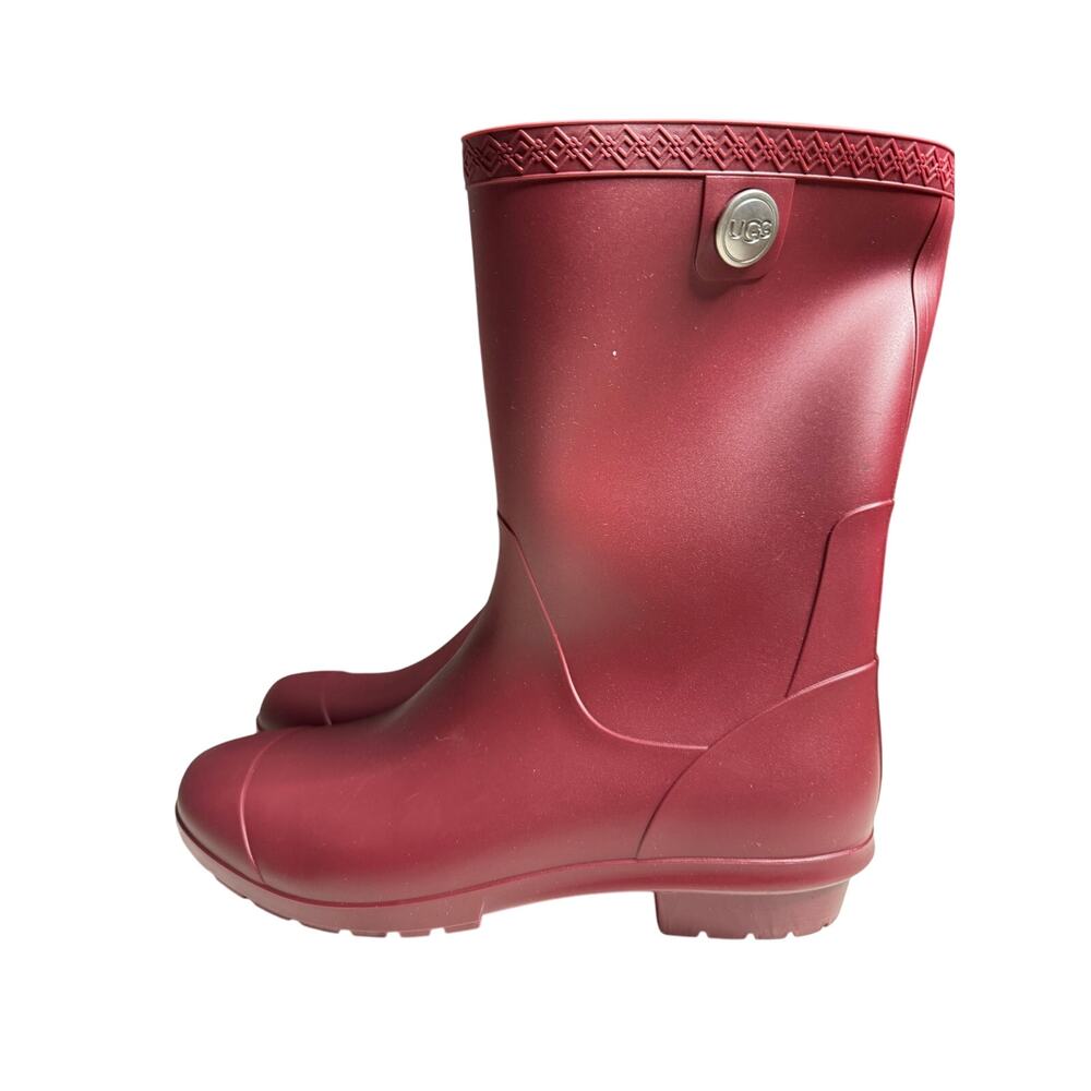 Women’s UGG Red Rubber Rain Boots Sz 9 with Lamb Fur Soles New